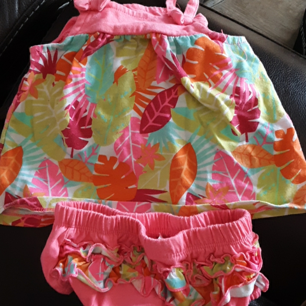 Baby clothes